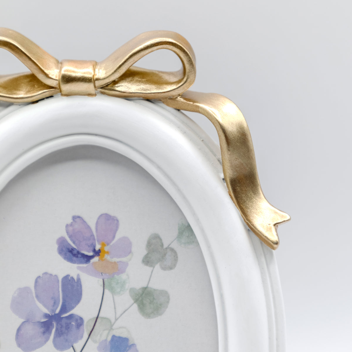 White Oval Picture Frame with Gold Bow Accent, 5x7