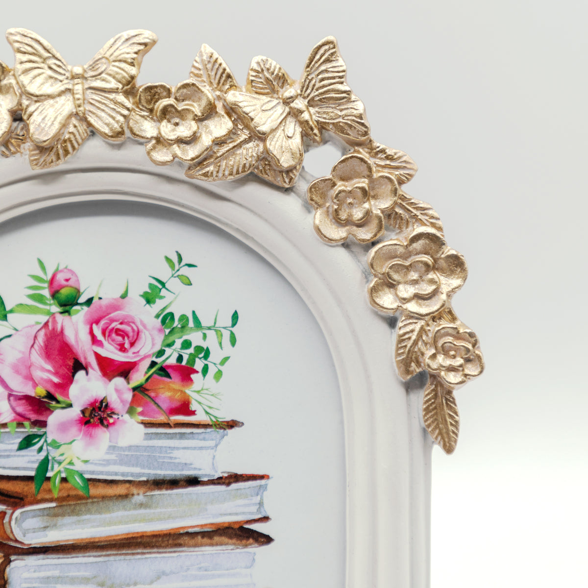 White Arched Picture Frame with Gold Butterfly Detail, 5x7